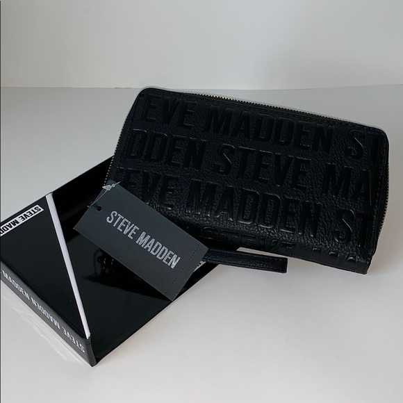 💕SOLD💕 Steve Madden Boxed Logo Wallet - Picture 3 of 3